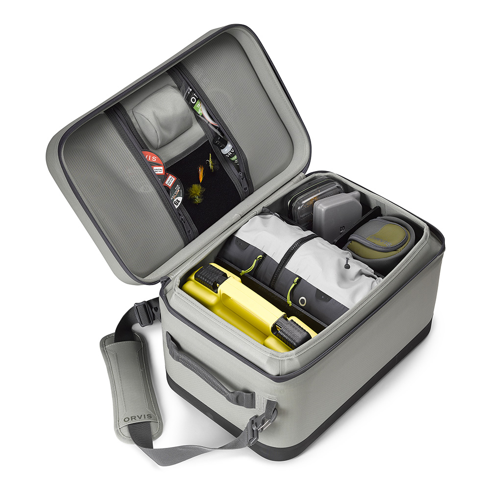 Nordic Outdoor. PRO WATERPROOF BOAT BAG 28 L